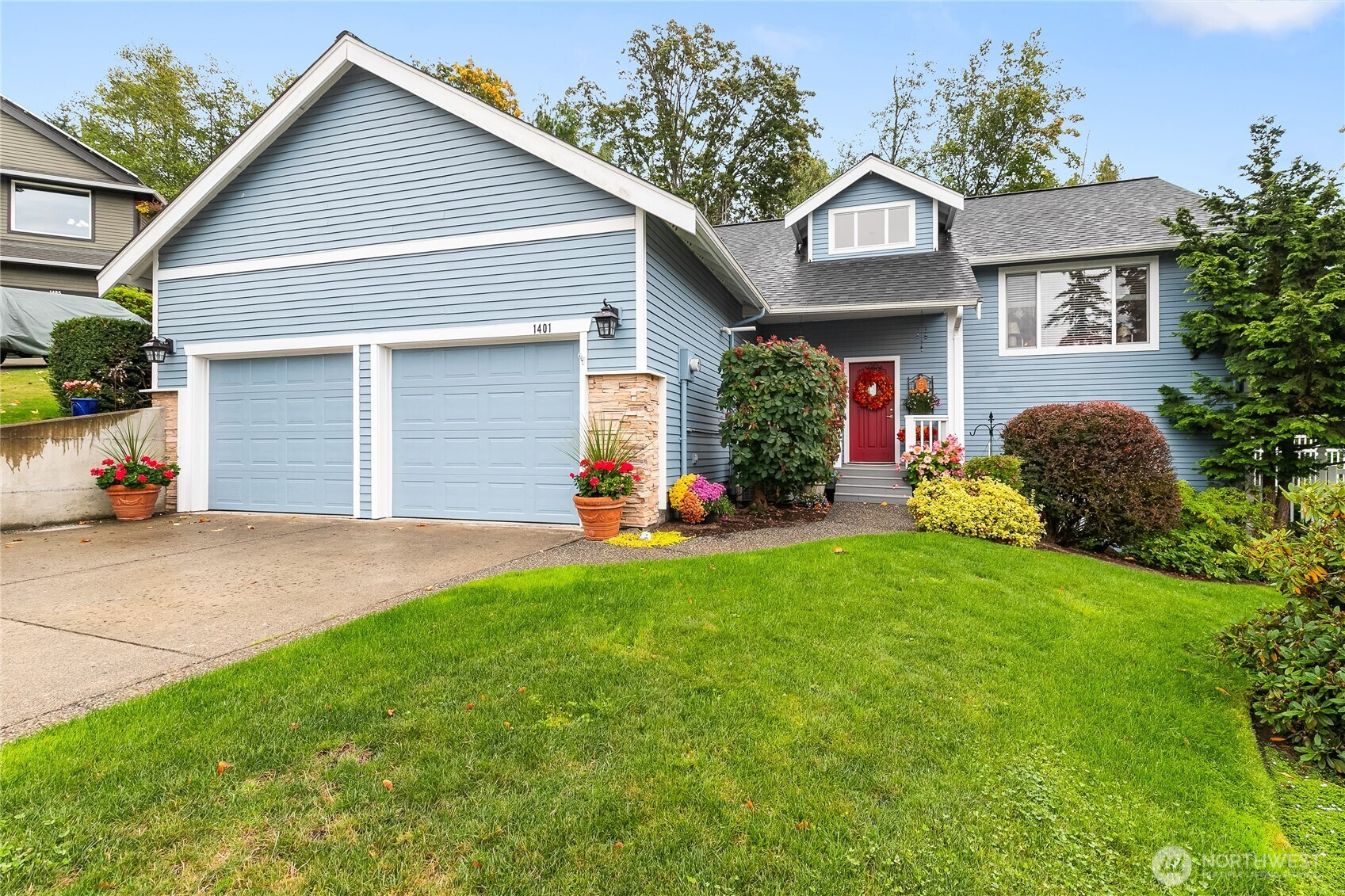 1401 Edwards Street, Bellingham, WA 98229