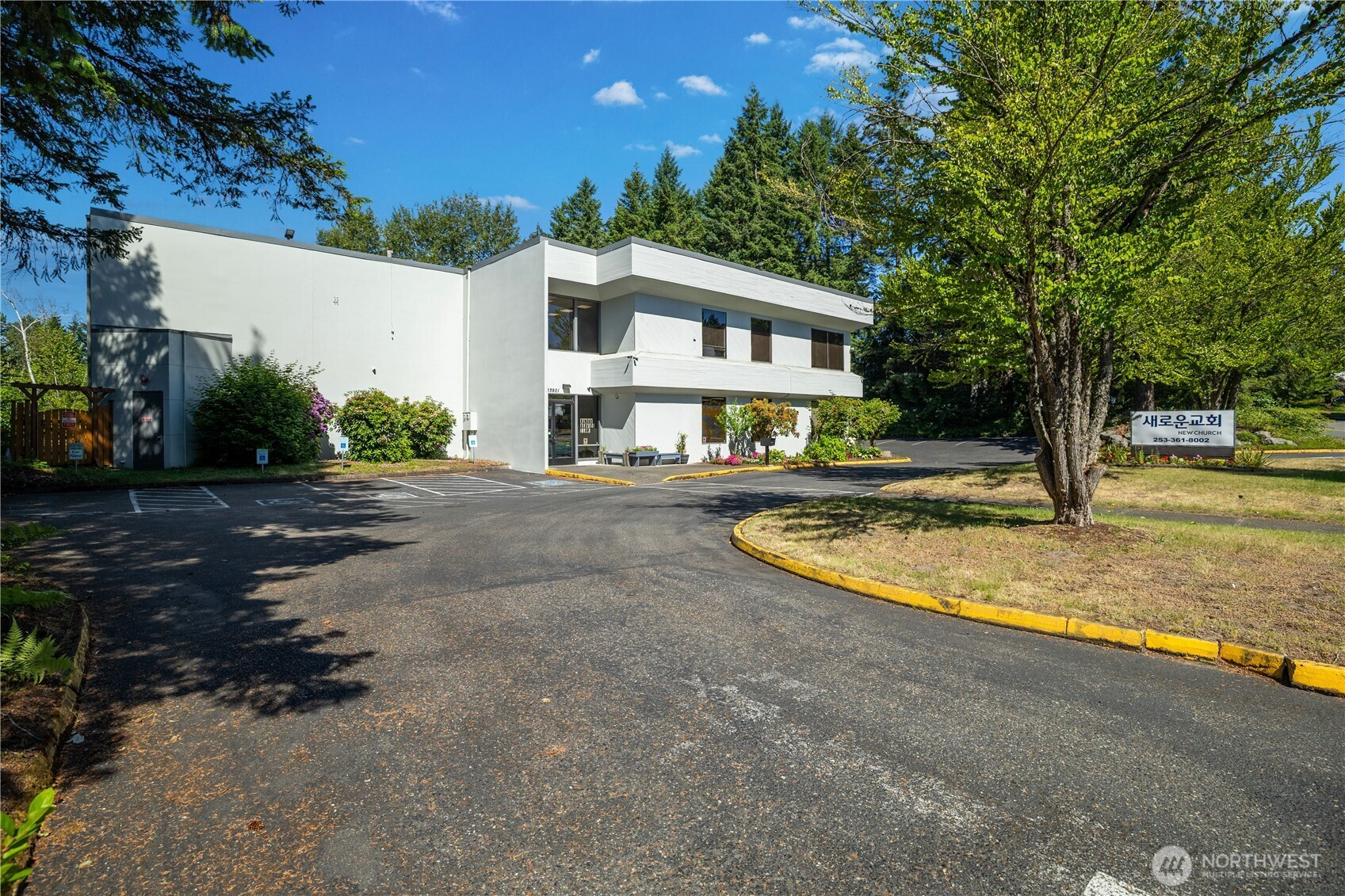 33901 9th Avenue S, Federal Way, WA 98003