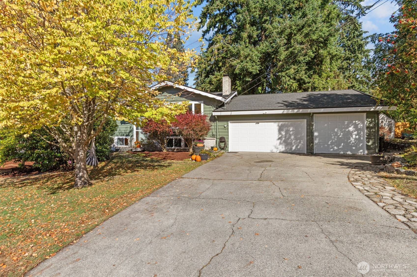 5805 157th Place SW, Edmonds, WA 98026