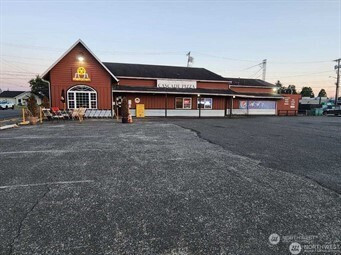 203 W Main St, Elma, WA 98541