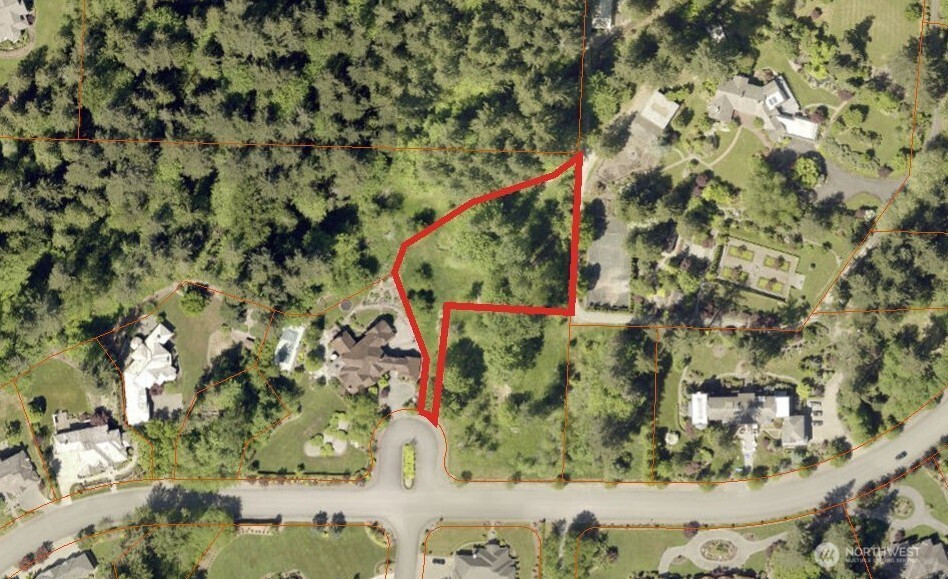 12628 208th Place NE, Woodinville, WA 98077