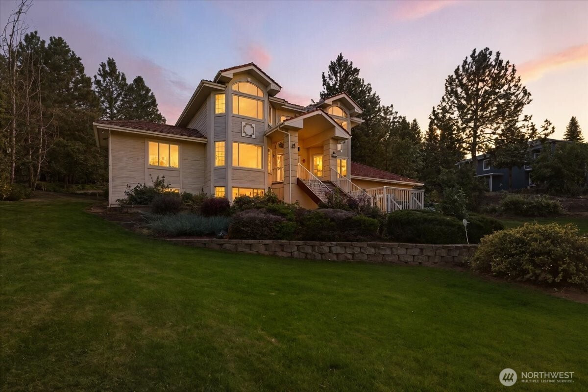 5915 S Dearborn Road S, Spokane, WA 99223