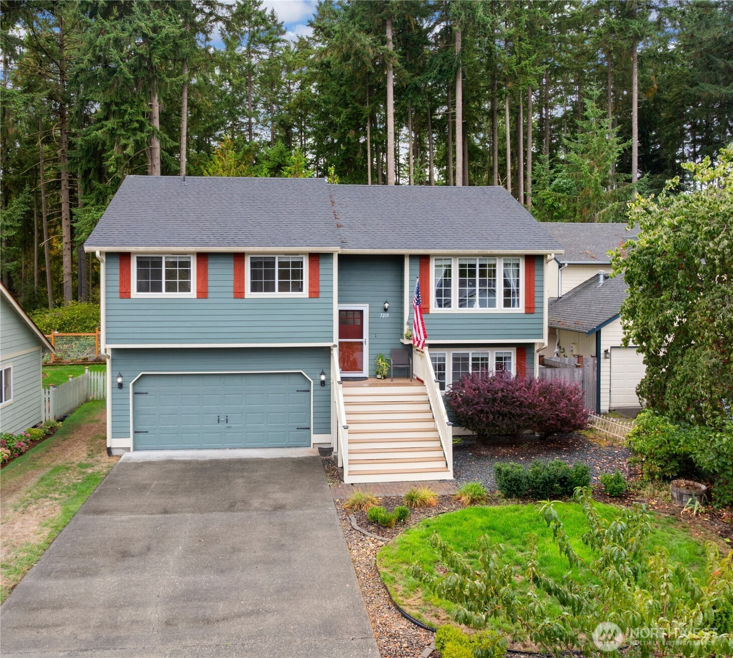 7215 36th Court SE, Lacey, WA 98503