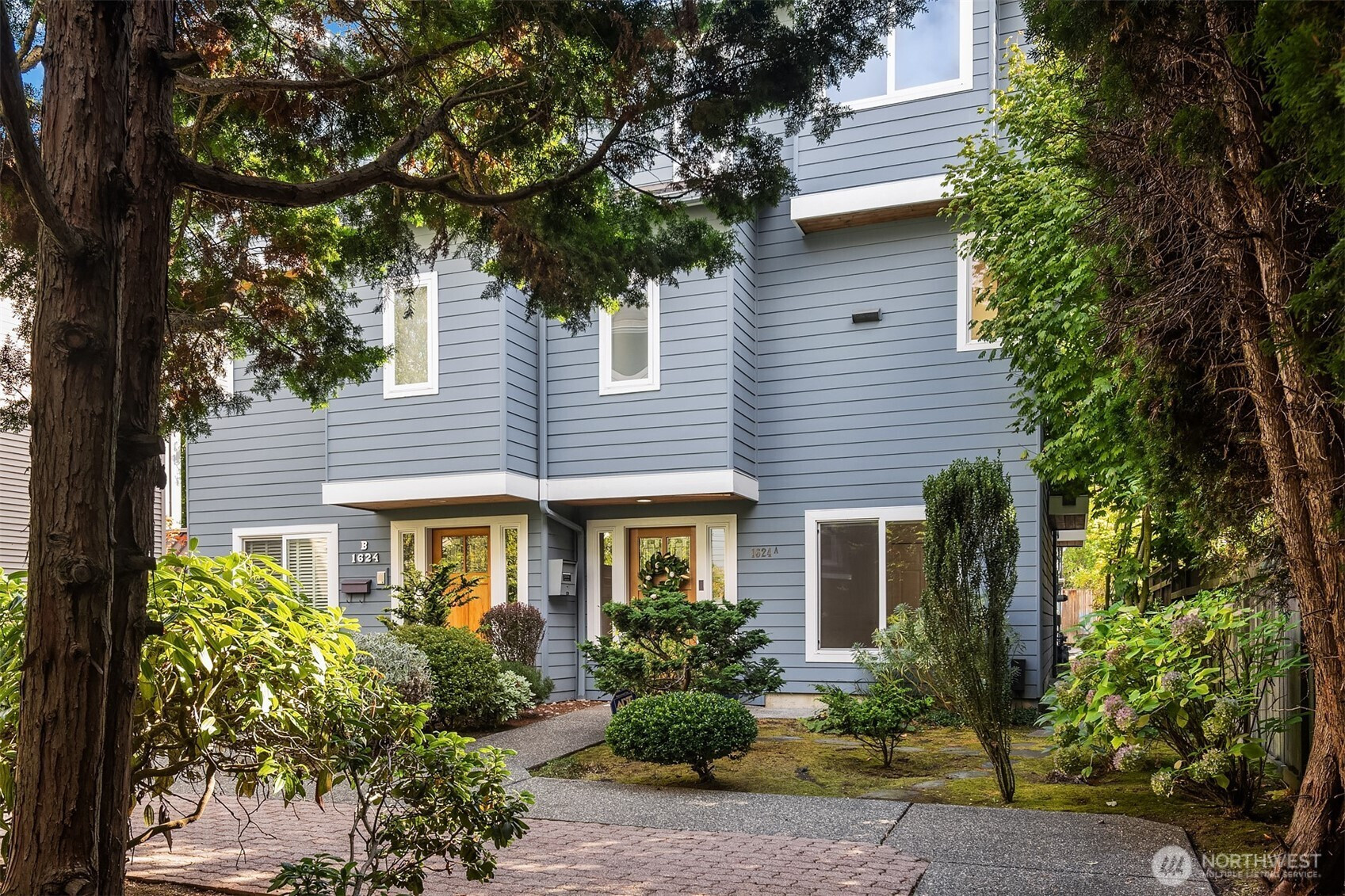 1624 42nd Avenue E, Seattle, WA 98112