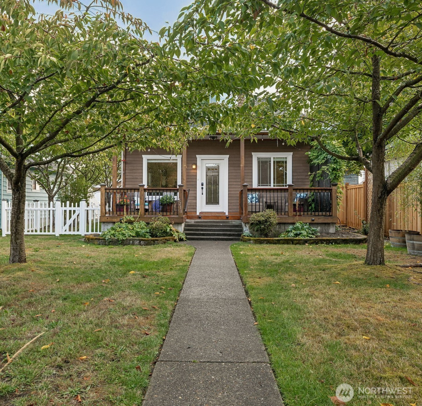 5211 N Winnifred Street, Ruston, WA 98407