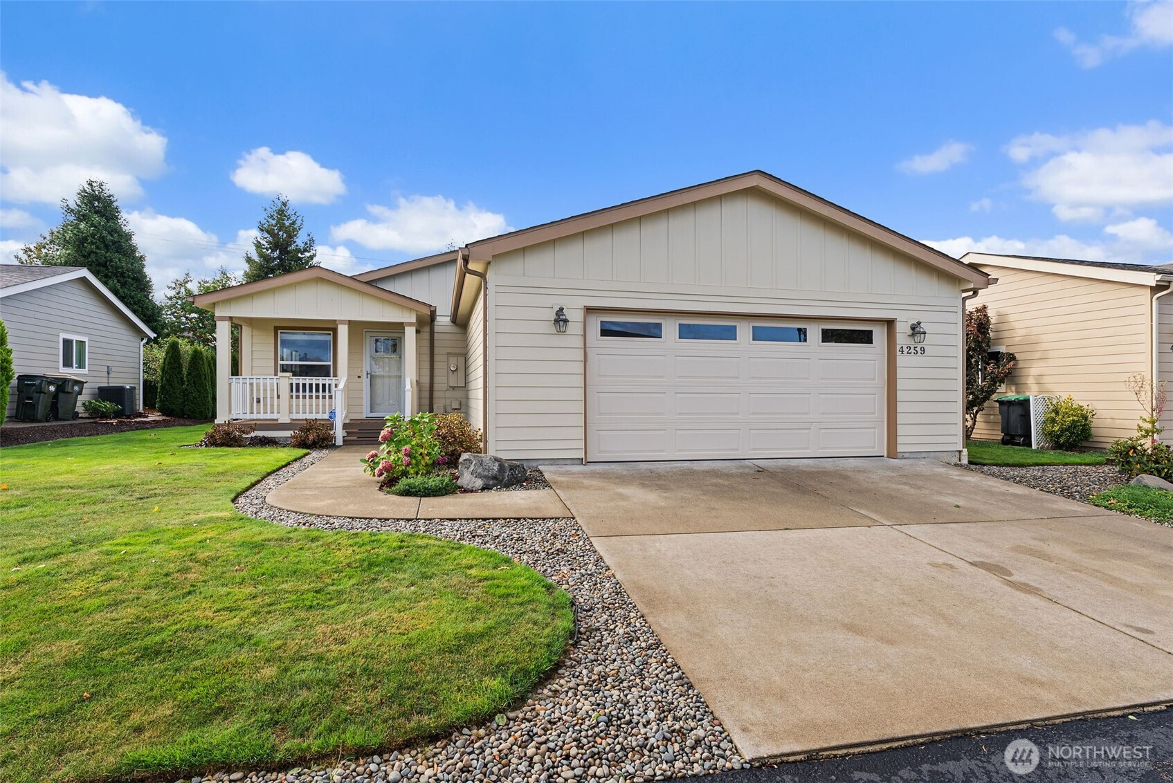 4259 Lakeview Lane SE, Lacey, WA 98503