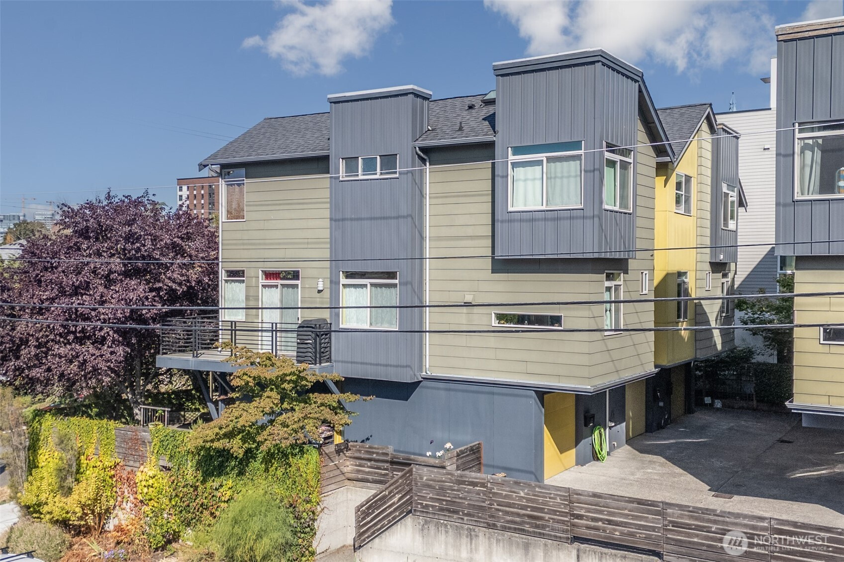 902 13th Avenue, Seattle, WA 98122