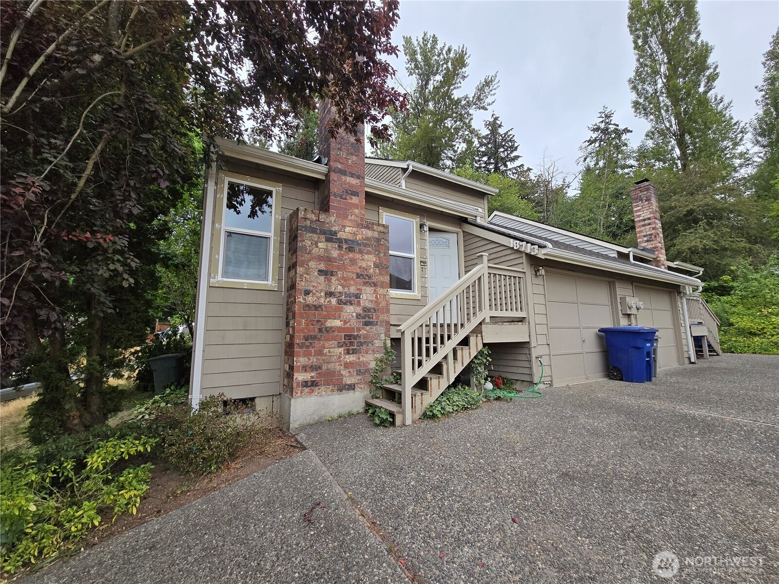 18713 67th Place NE, Kenmore, WA 98028