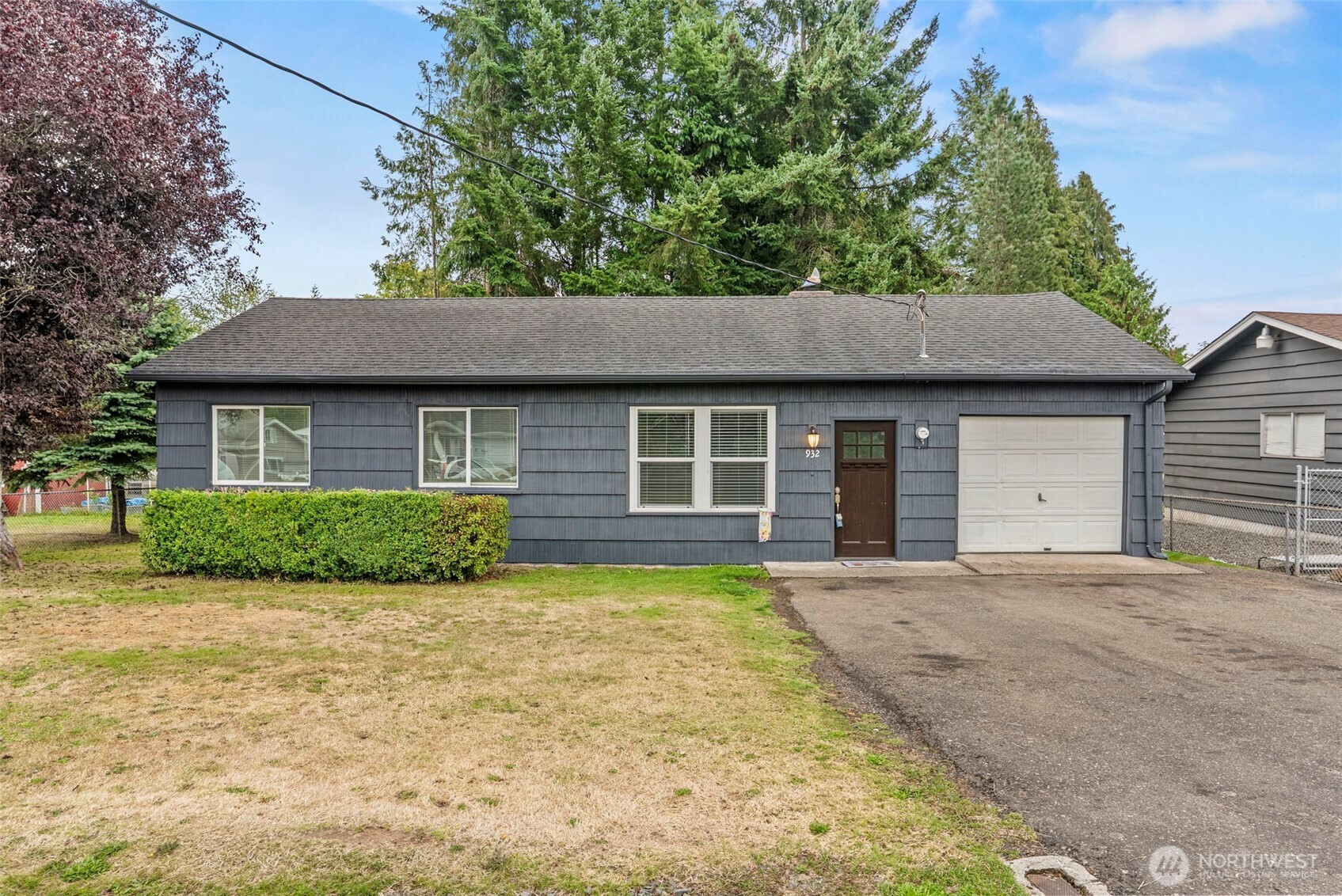 932 S Nevada Drive, Longview, WA 98632