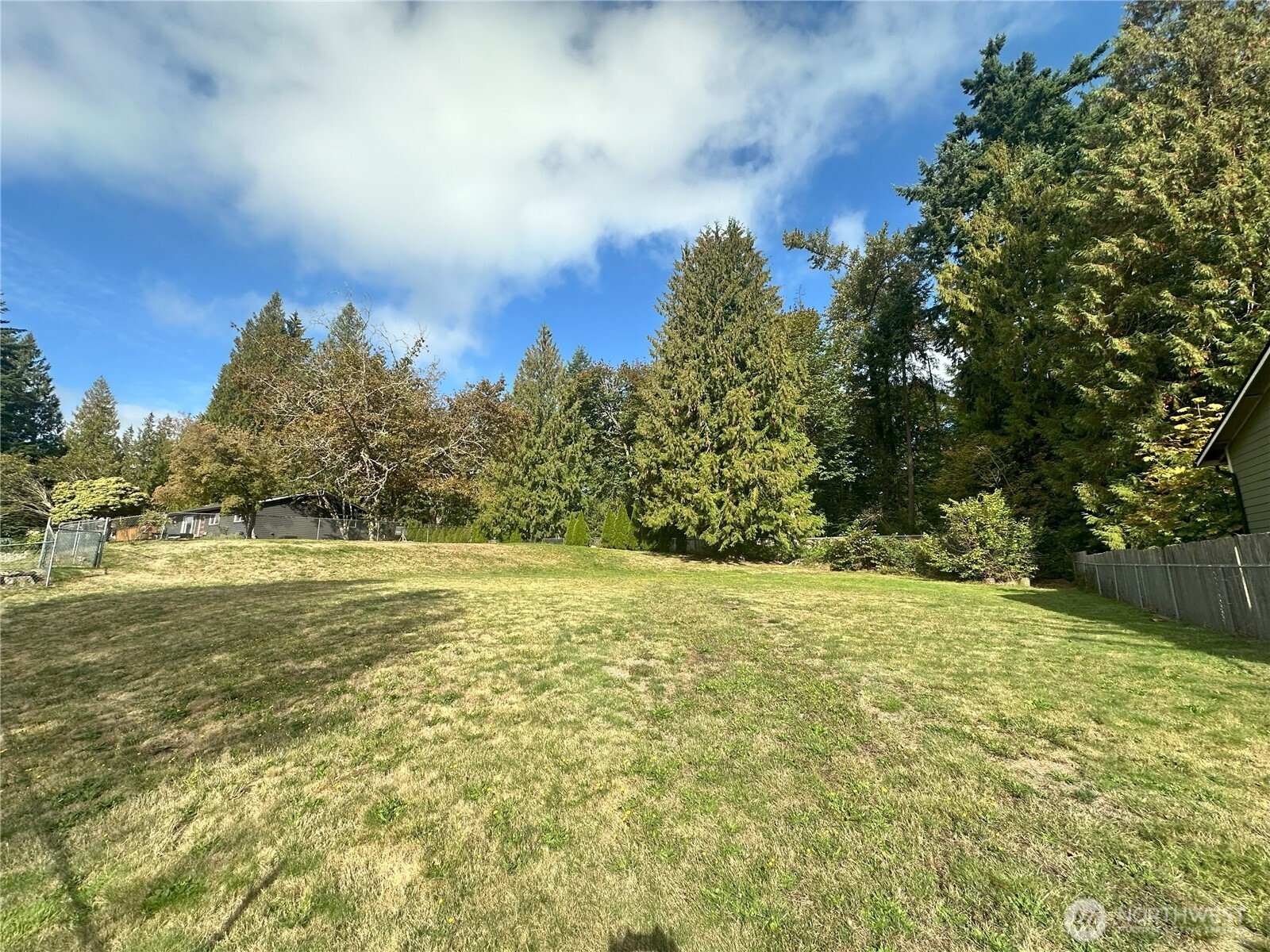 10419 46th Place SE, Lake Stevens, WA 98258
