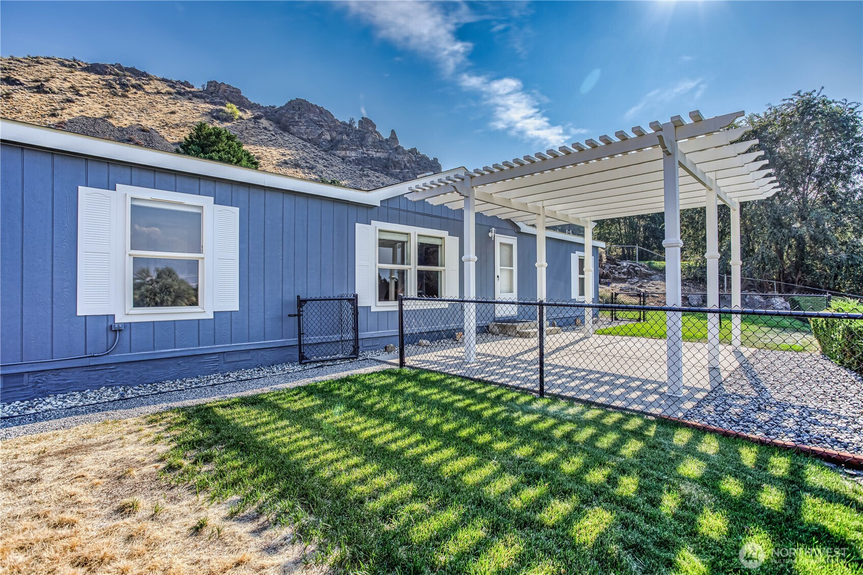 4044 40th Circle, East Wenatchee, WA 98802