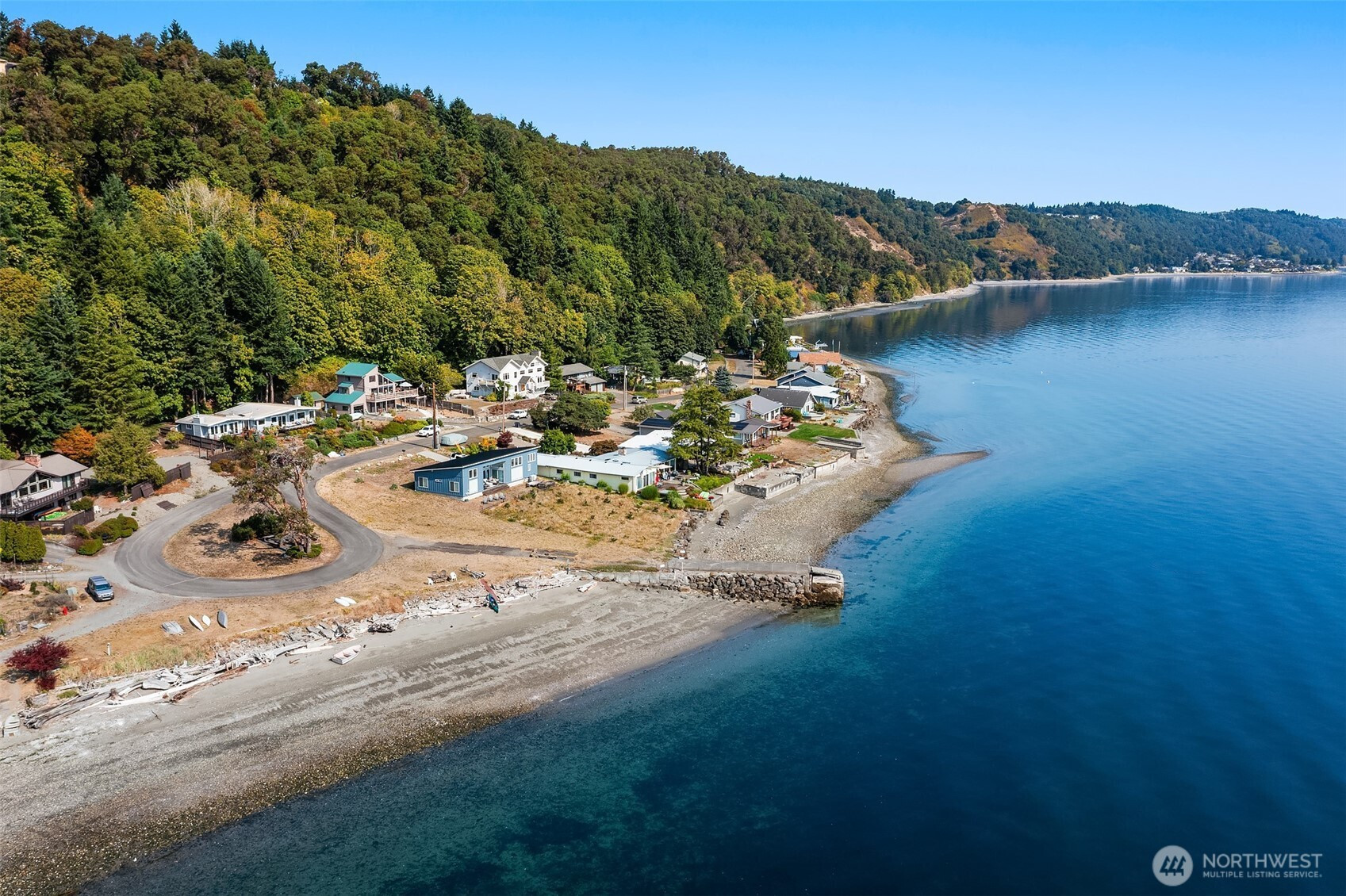 27523 SW Sandy Shores Drive, Vashon, WA 98070