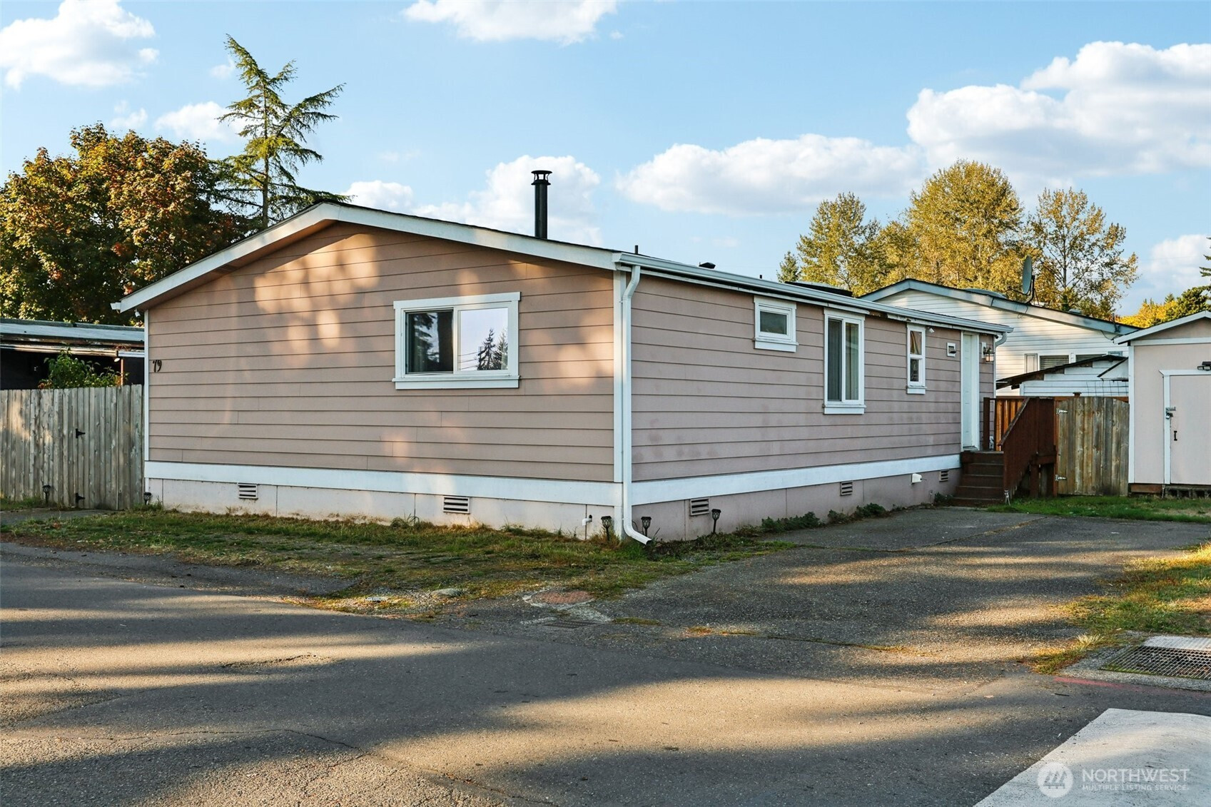 15232 SE 272nd Street, Kent, WA 98042