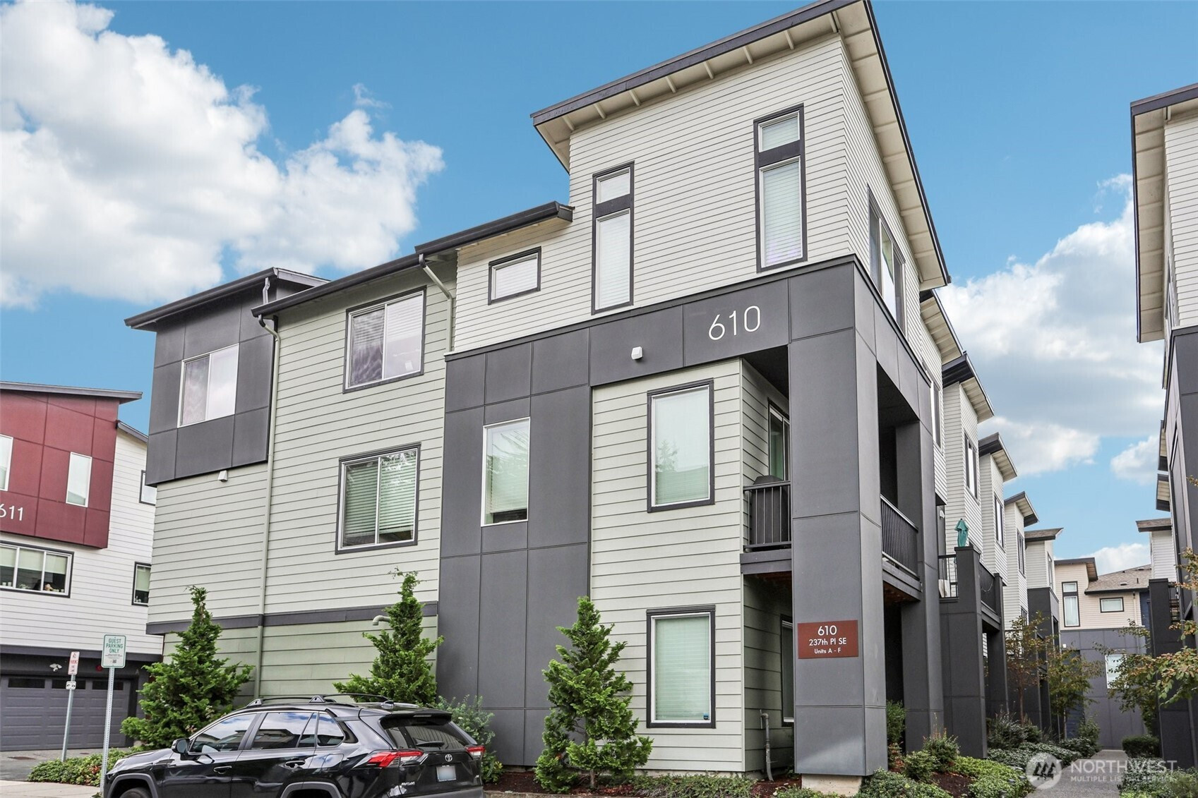 610 237th Place SE, Bothell, WA 98021