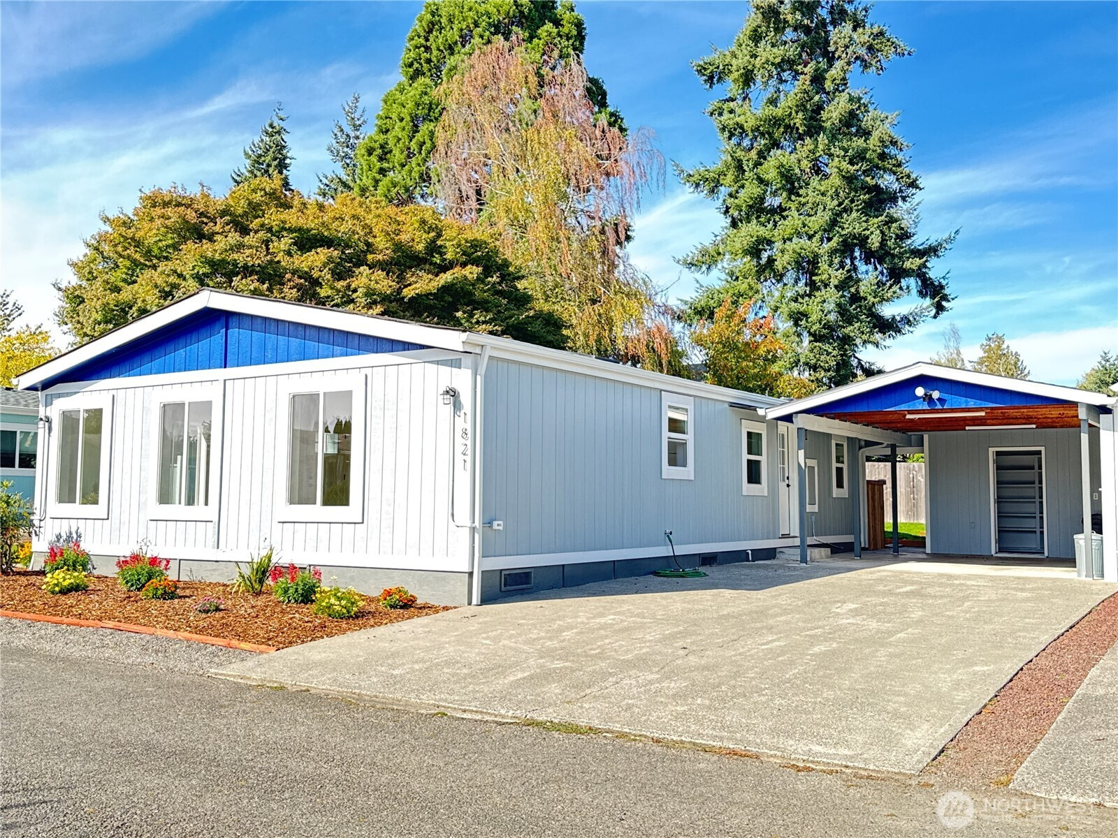 1821 75th Street E, Tacoma, WA 98404