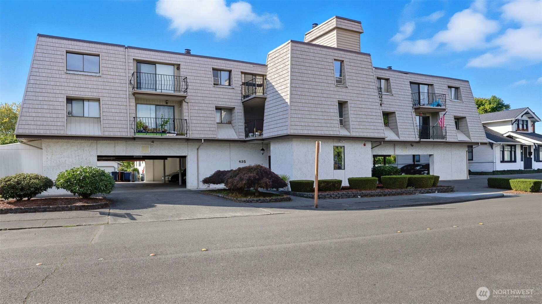 435 Williams Avenue N, Renton, WA 98057