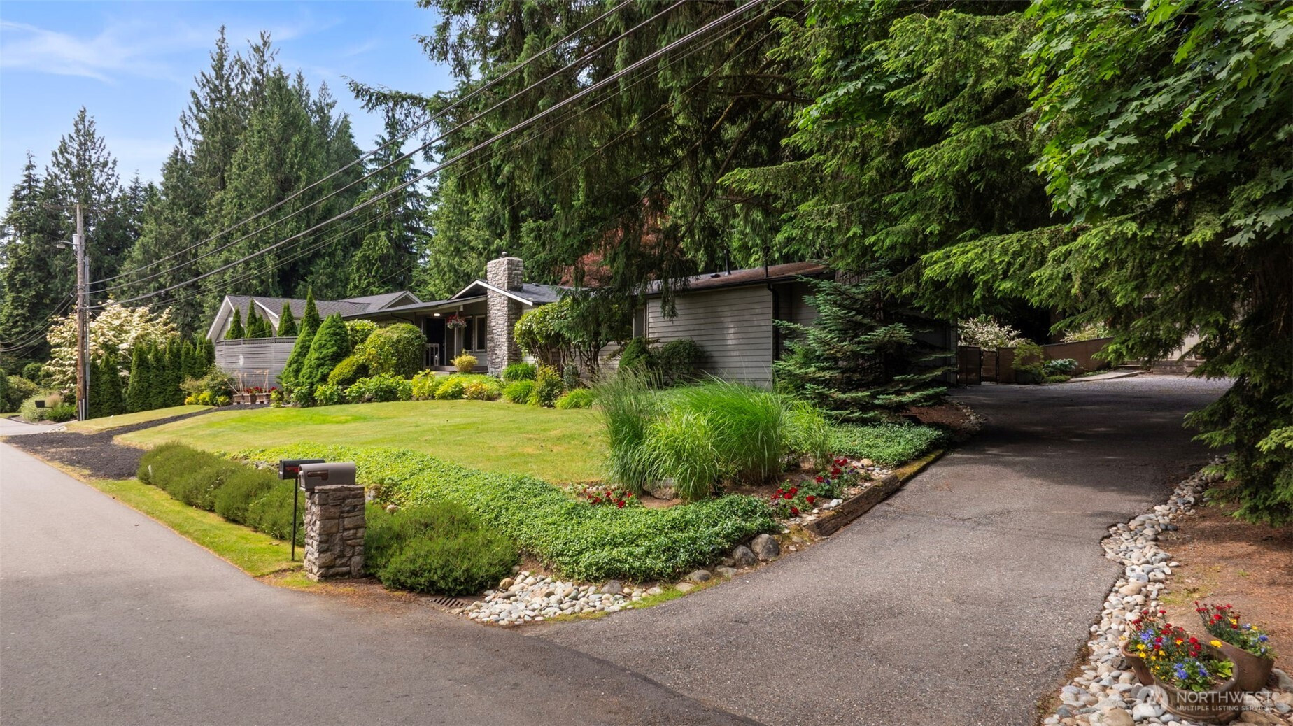 19555 Ave NE 170th, Woodinville, WA 98072