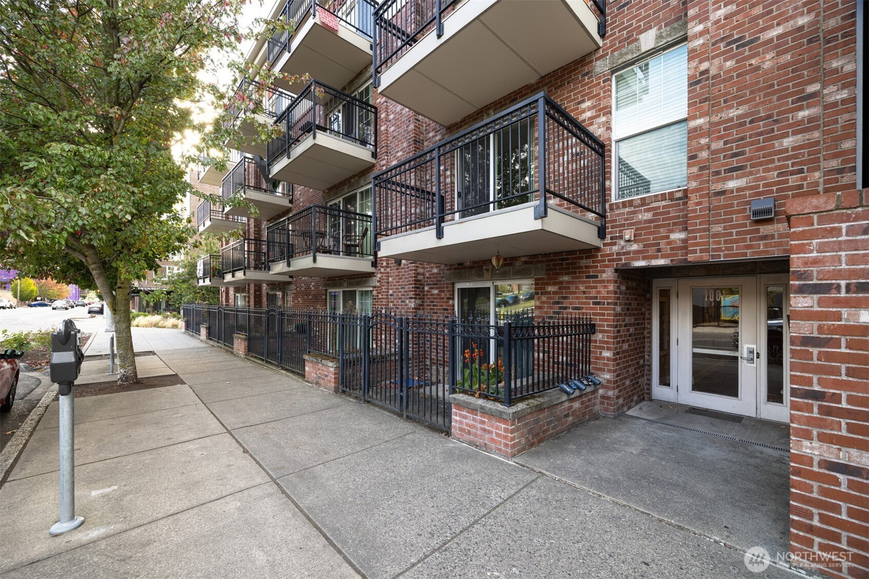 1001 N State Street, Bellingham, WA 98225