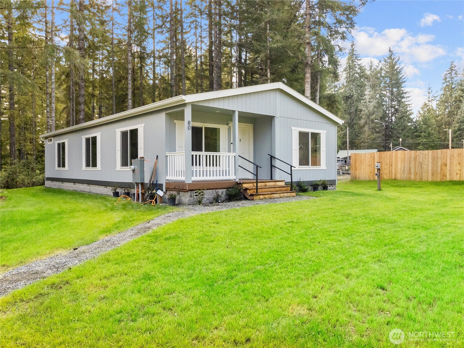 80 E Carr Place E, Shelton, WA 98584