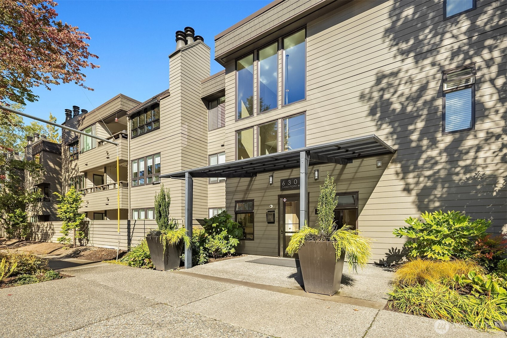 6300 Sand Point Way Way NE, Seattle, WA 98115