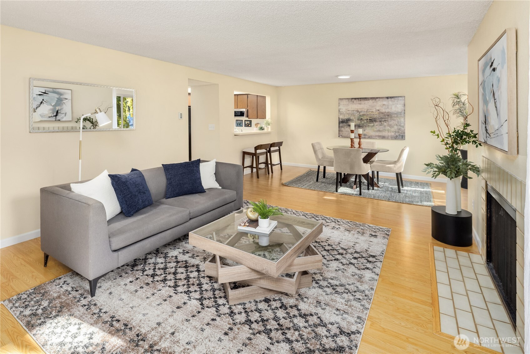9504 Ravenna Avenue NE, Seattle, WA 98115