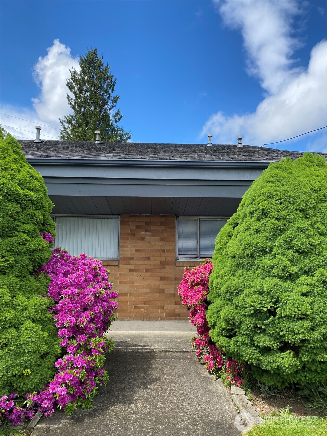 609 Shattuck Avenue S, Renton, WA 98057