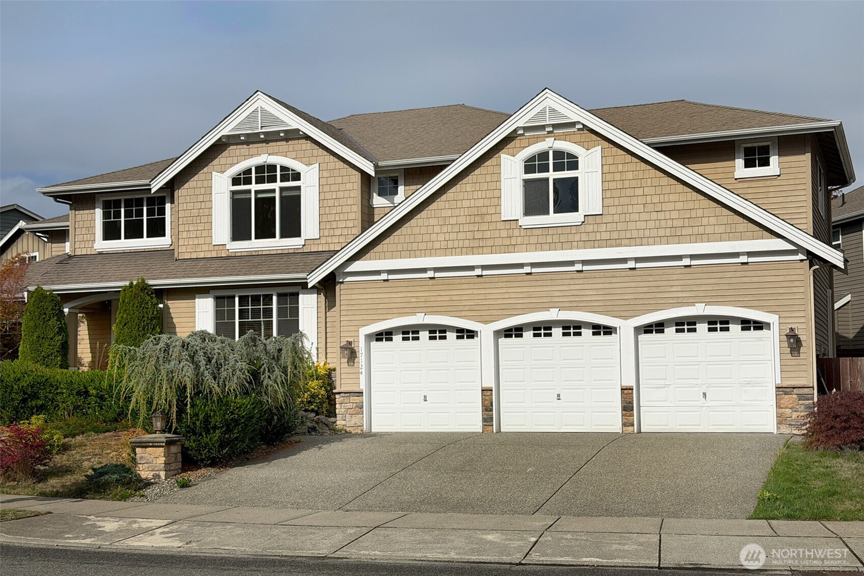 17124 6th Avenue W, Lynnwood, WA 98037