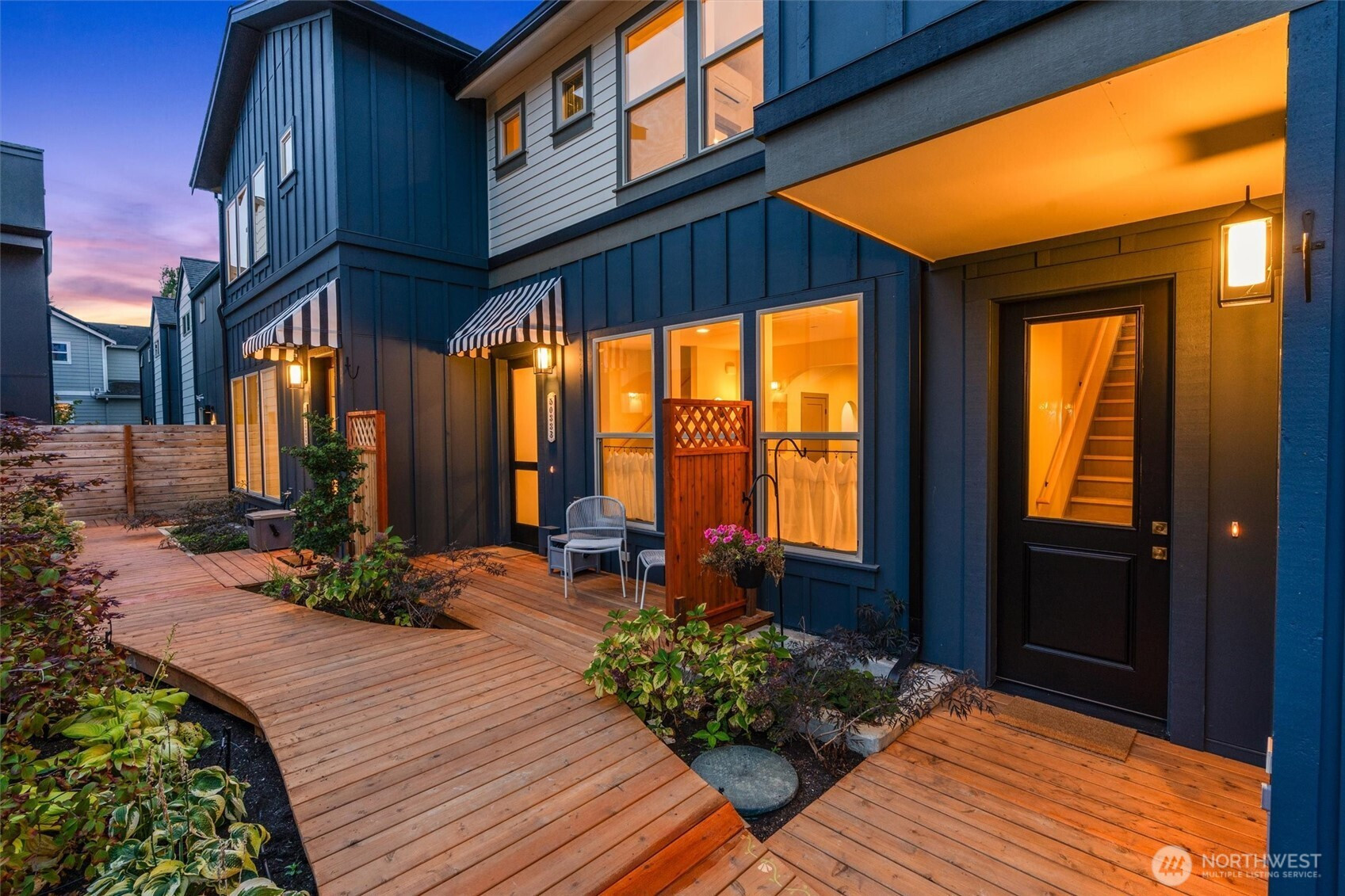 5033 25th Avenue SW, Seattle, WA 98106
