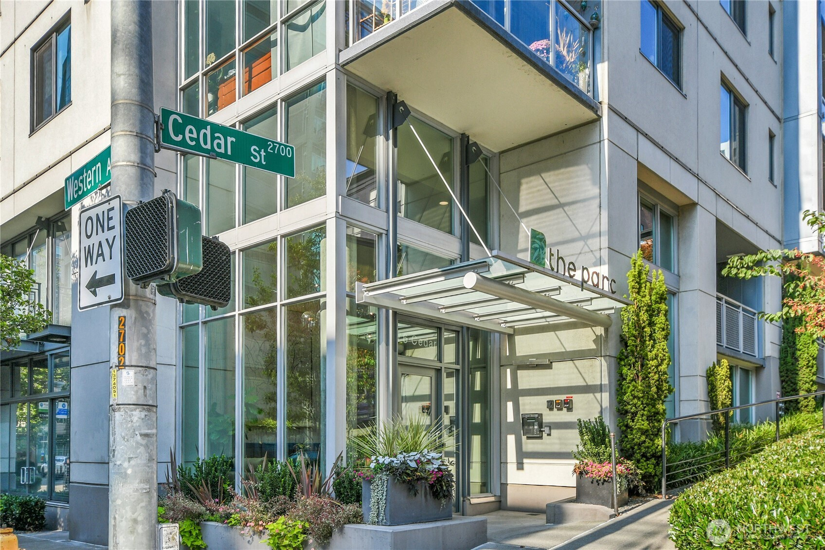 81 Clay Street, Seattle, WA 98121
