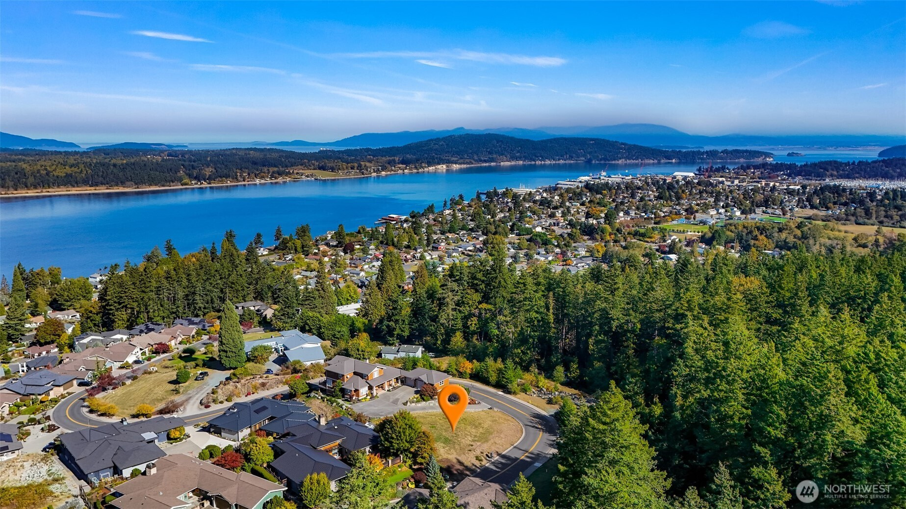 2904 17th Street, Anacortes, WA 98221