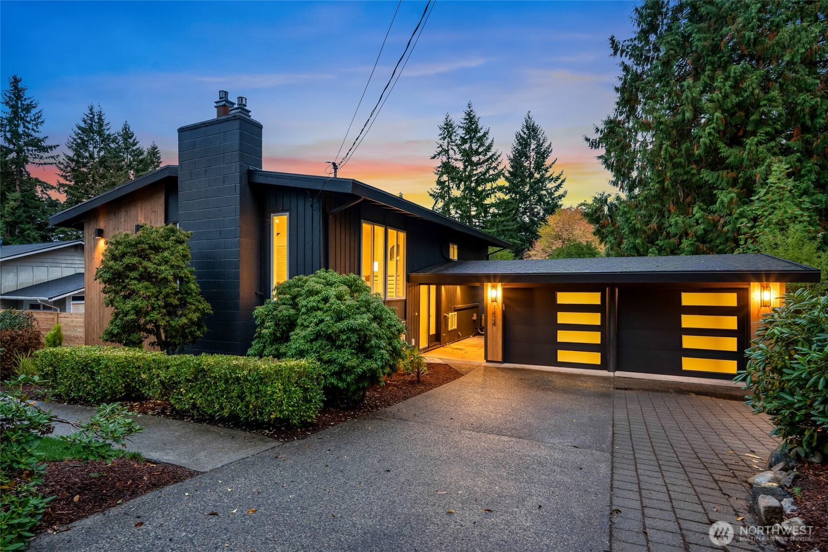 1424 150th Avenue SE, Bellevue, WA 98007