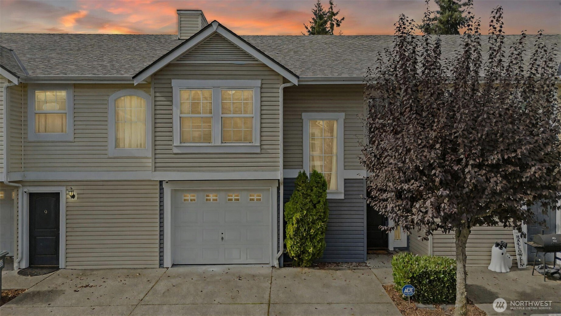 5901 111th St Ct E Court E, Puyallup, WA 98373