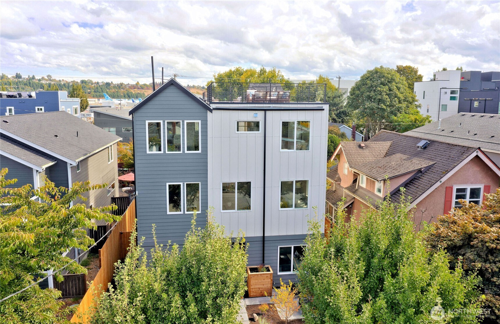 6920 Flora Avenue S, Seattle, WA 98108