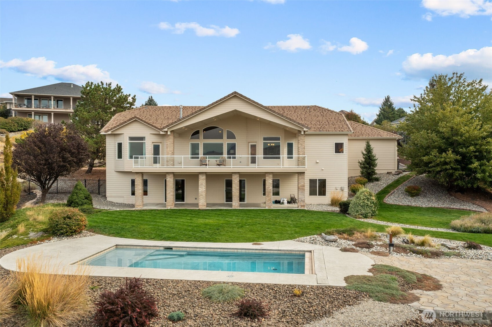 2330 Enchantment View, East Wenatchee, WA 98802