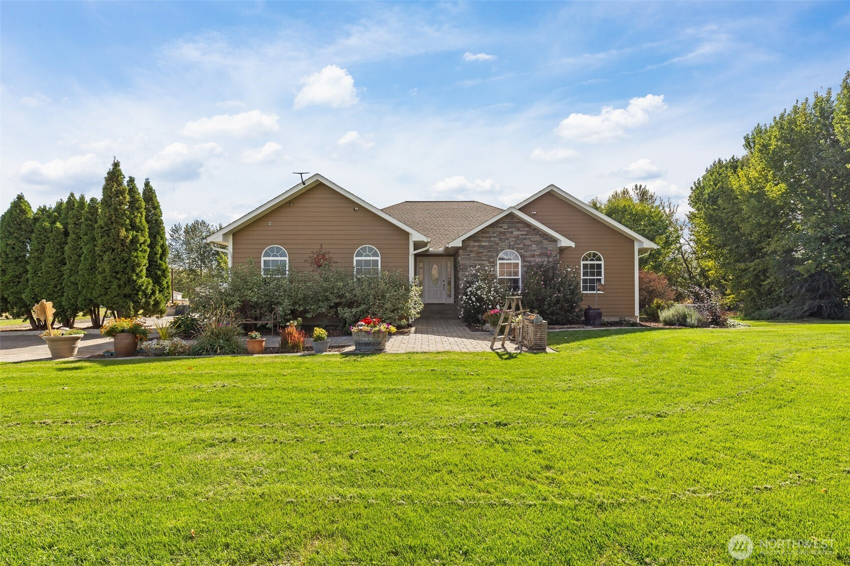 3400 Naches Tieton Road, Tieton, WA 98947