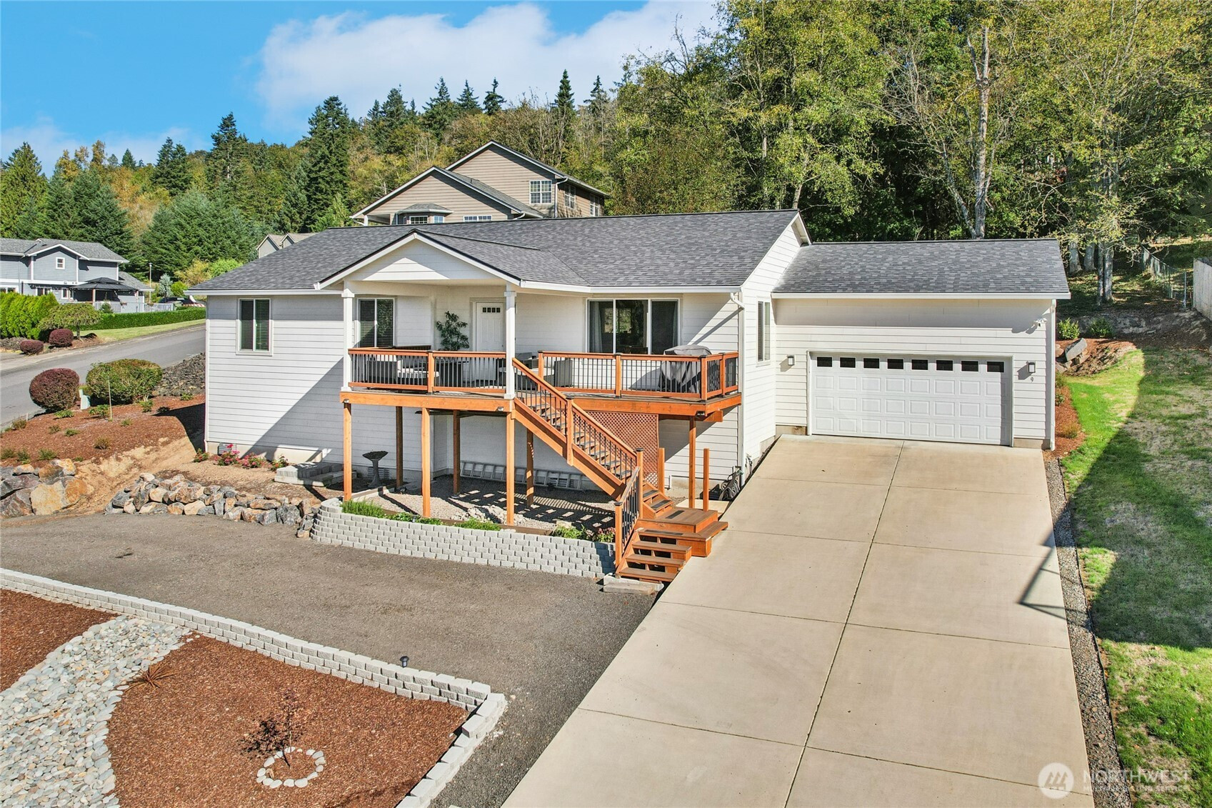 9 Curtis Lane, Longview, WA 98632