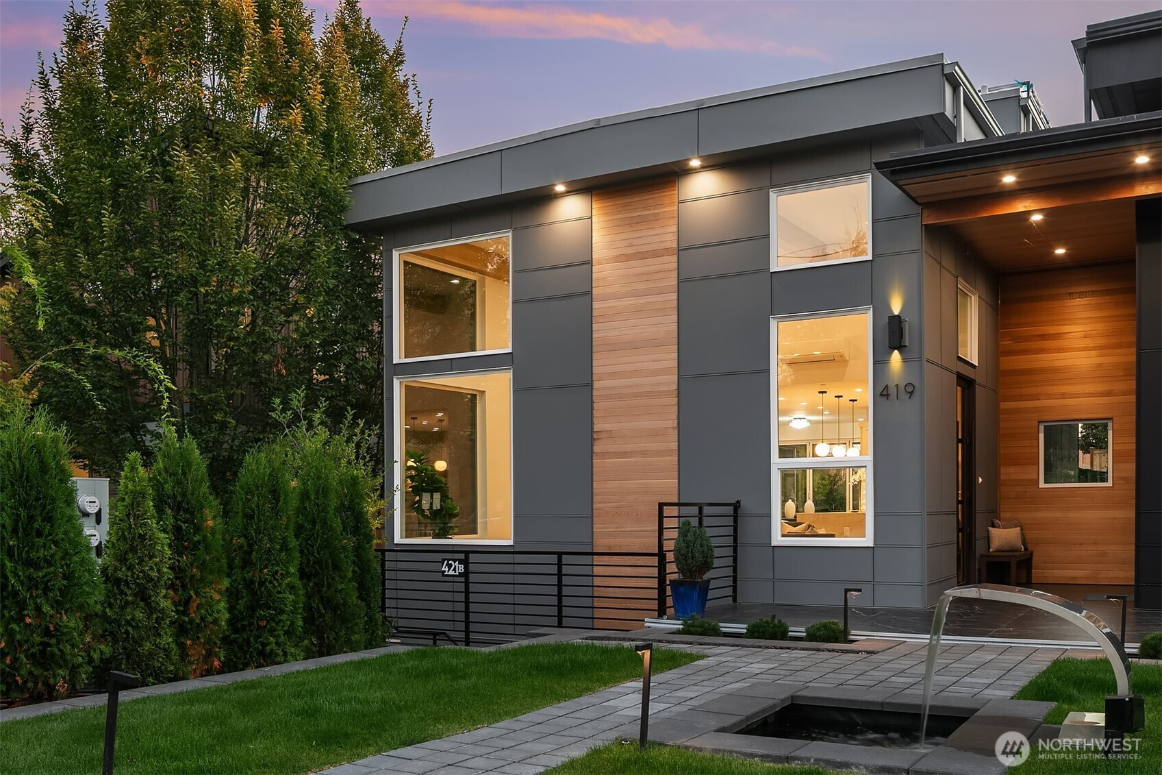 419 14th Avenue W, Kirkland, WA 98033