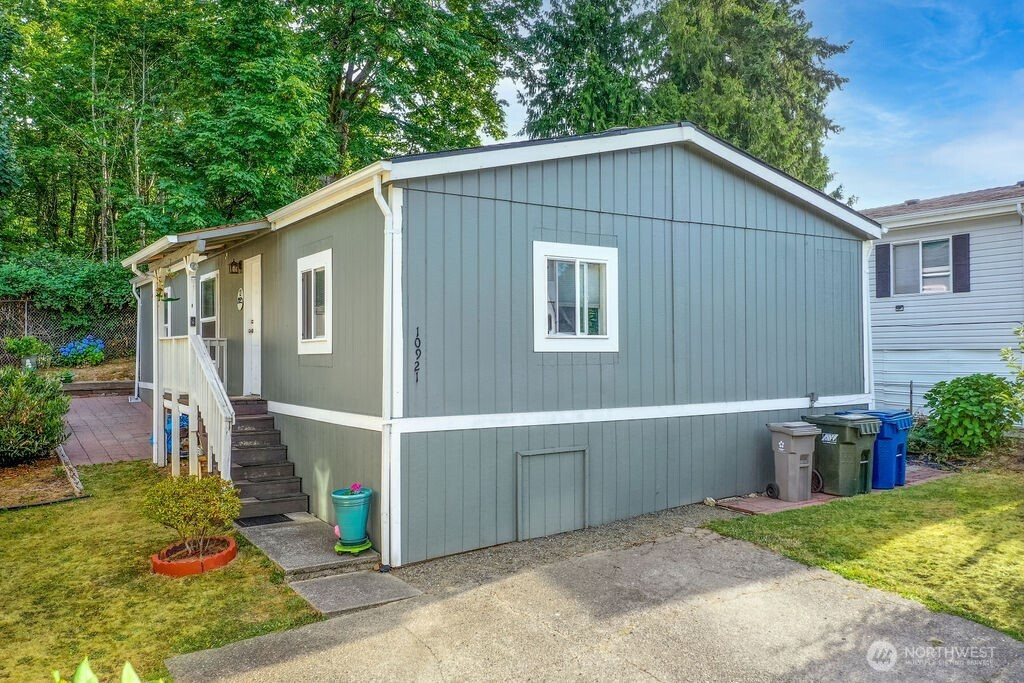 10921 SE 227TH Place, Kent, WA 98031