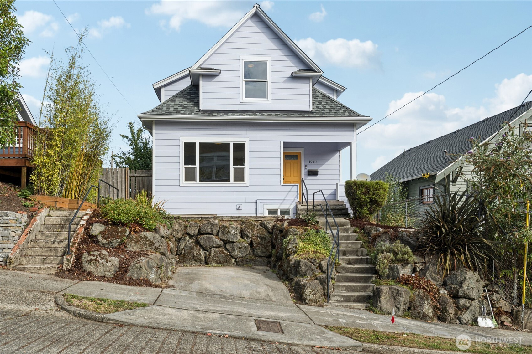 1910 S Lander Street, Seattle, WA 98144