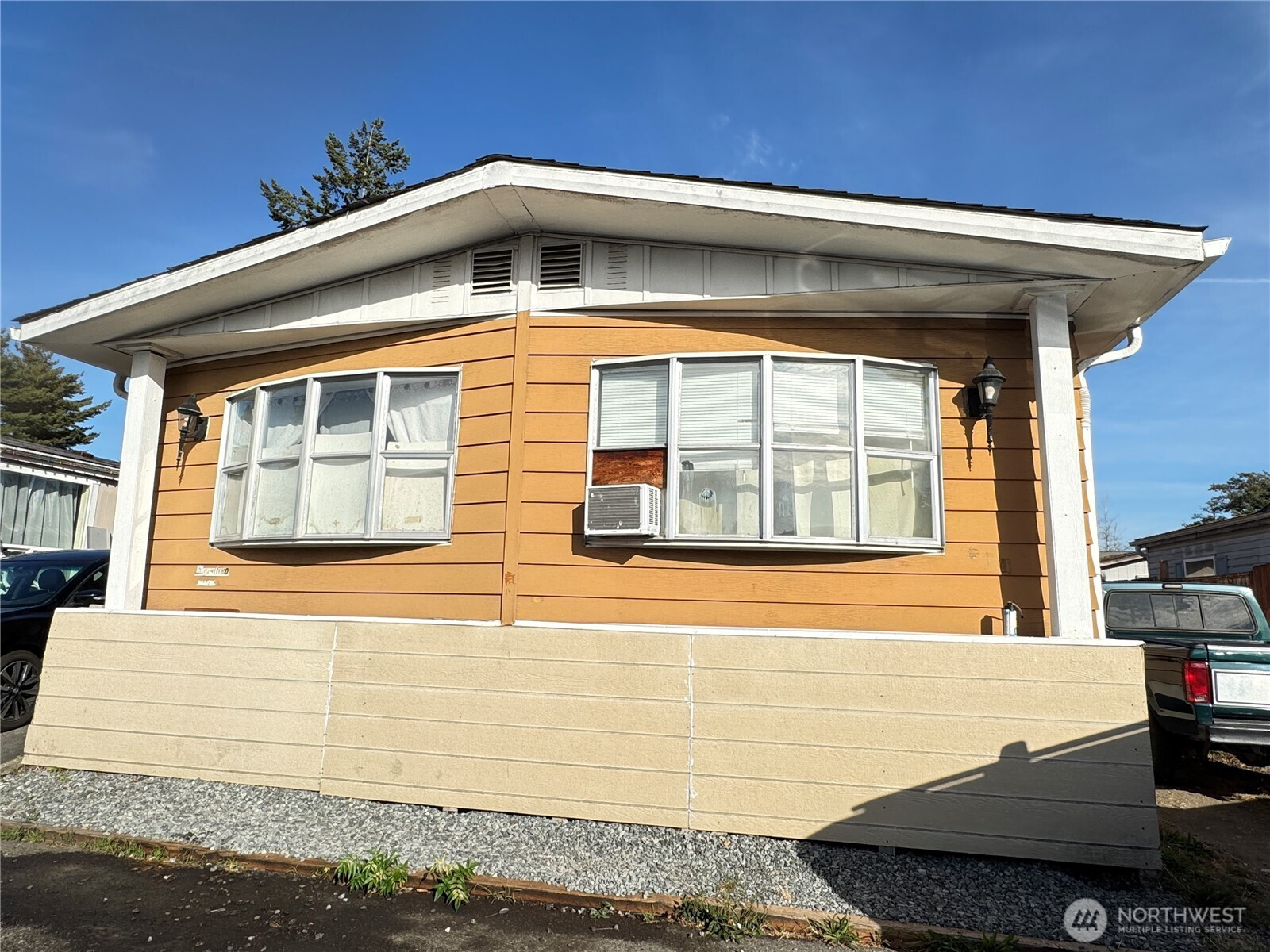 6607 52nd Avenue Ct W, University Place, WA 98467