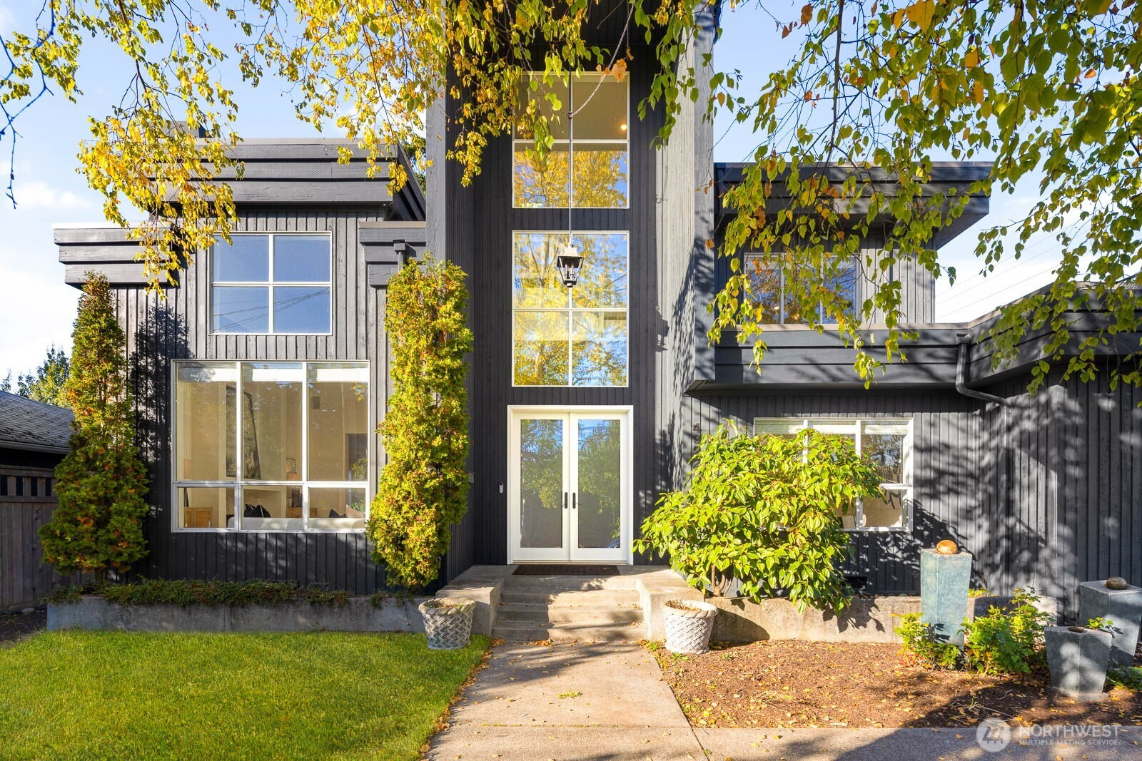 4922 SW Hudson Street, Seattle, WA 98116