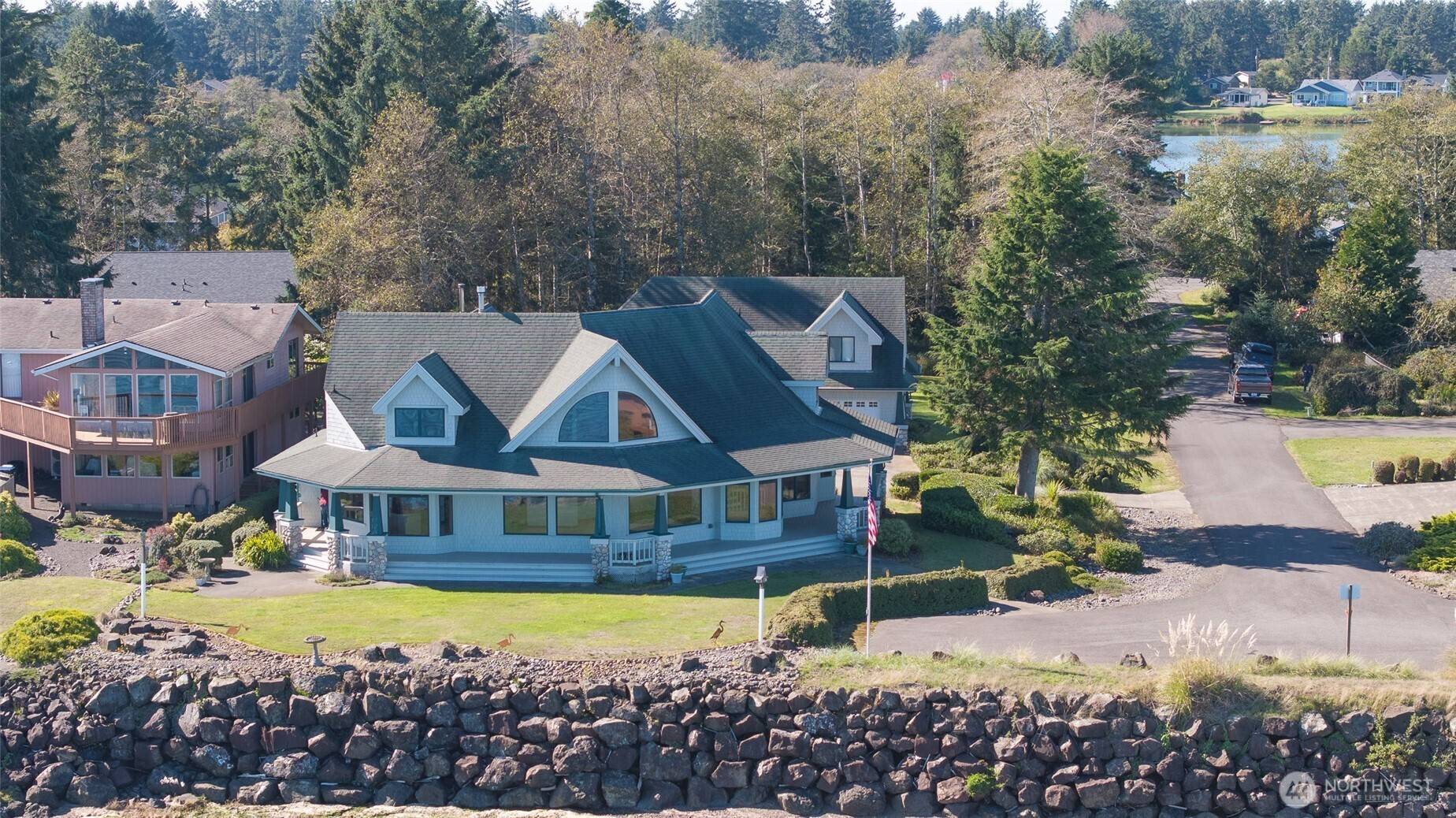 317 Captain Gray Court SE, Ocean Shores, WA 98569