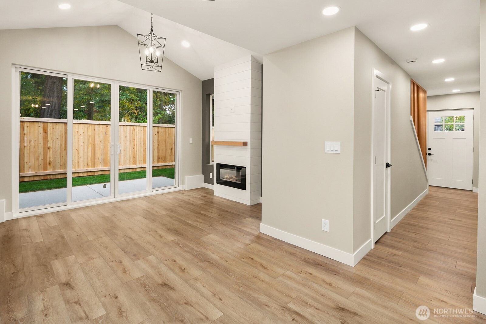 13005 1st Avenue NE, Seattle, WA 98125