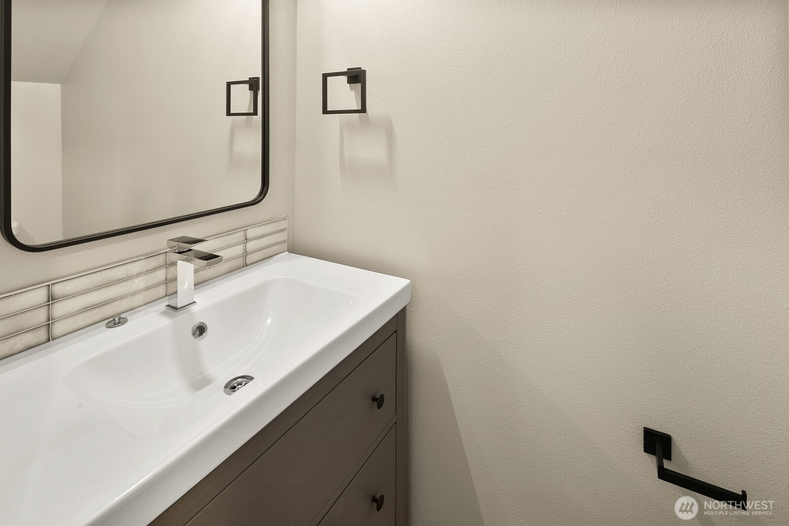 13005 1st Avenue NE, Seattle, WA 98125