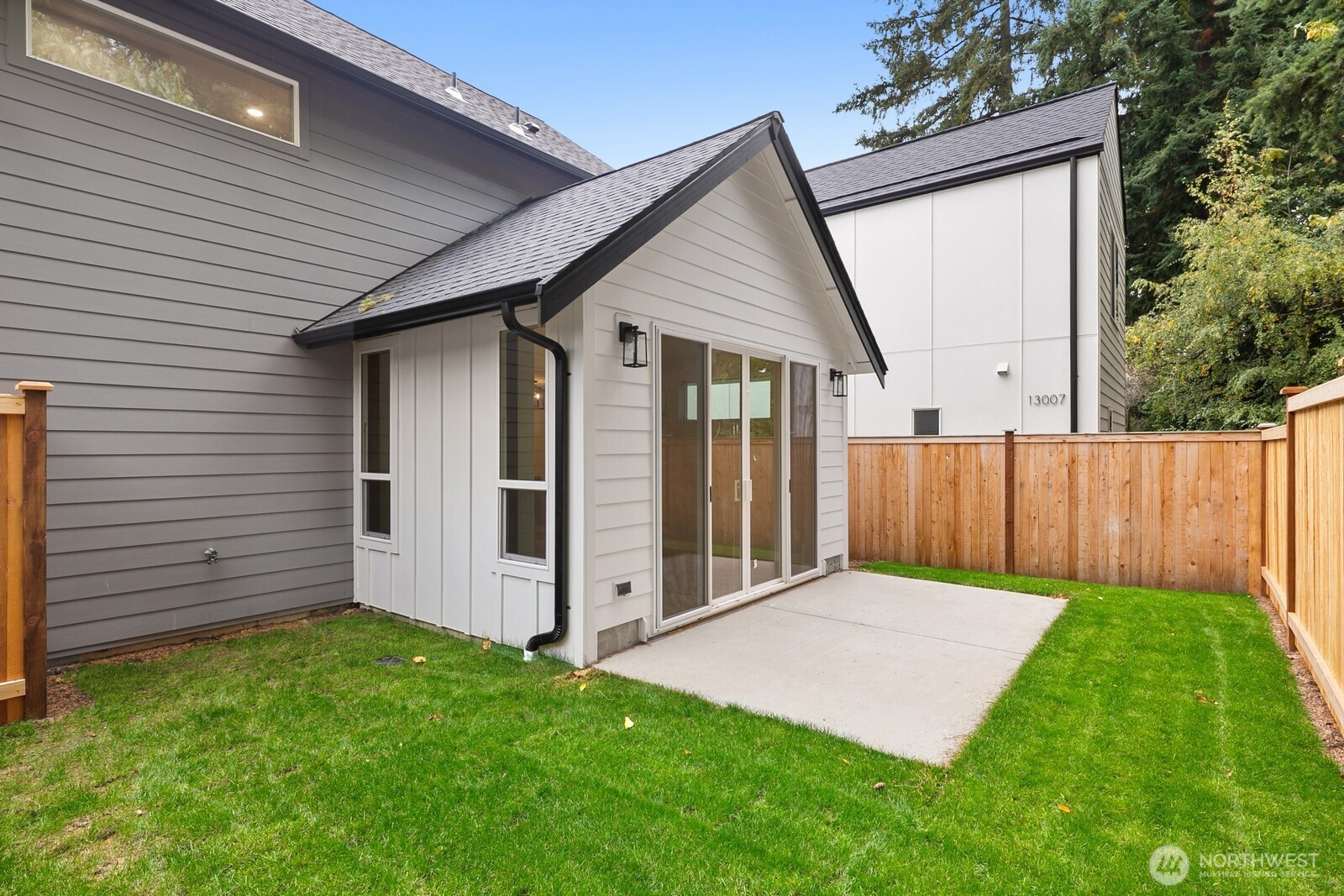 13005 1st Avenue NE, Seattle, WA 98125