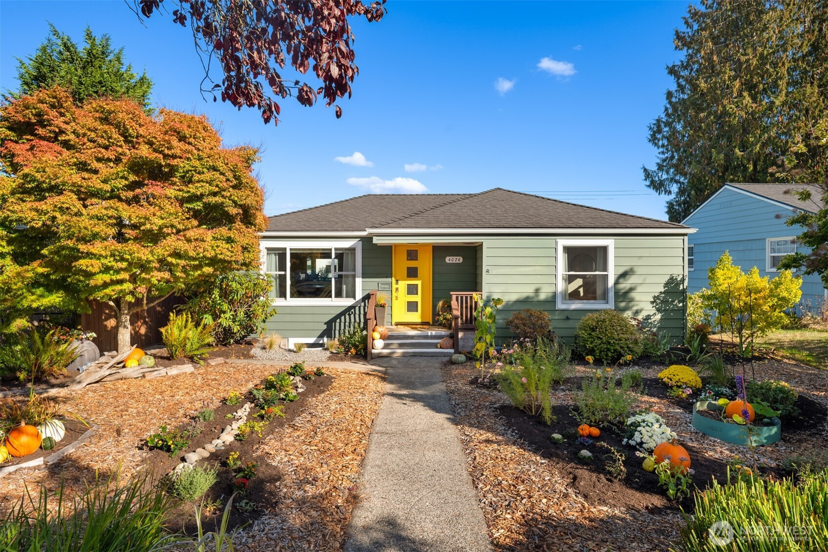 4026 52nd Avenue SW, Seattle, WA 98116