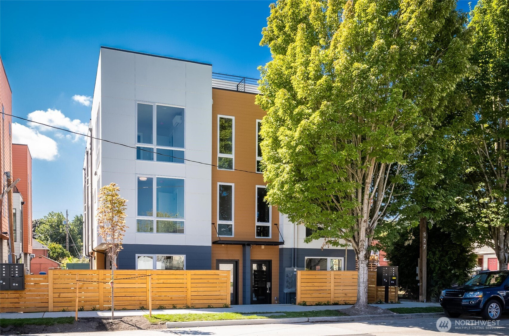 527 S Cloverdale Street, Seattle, WA 98108