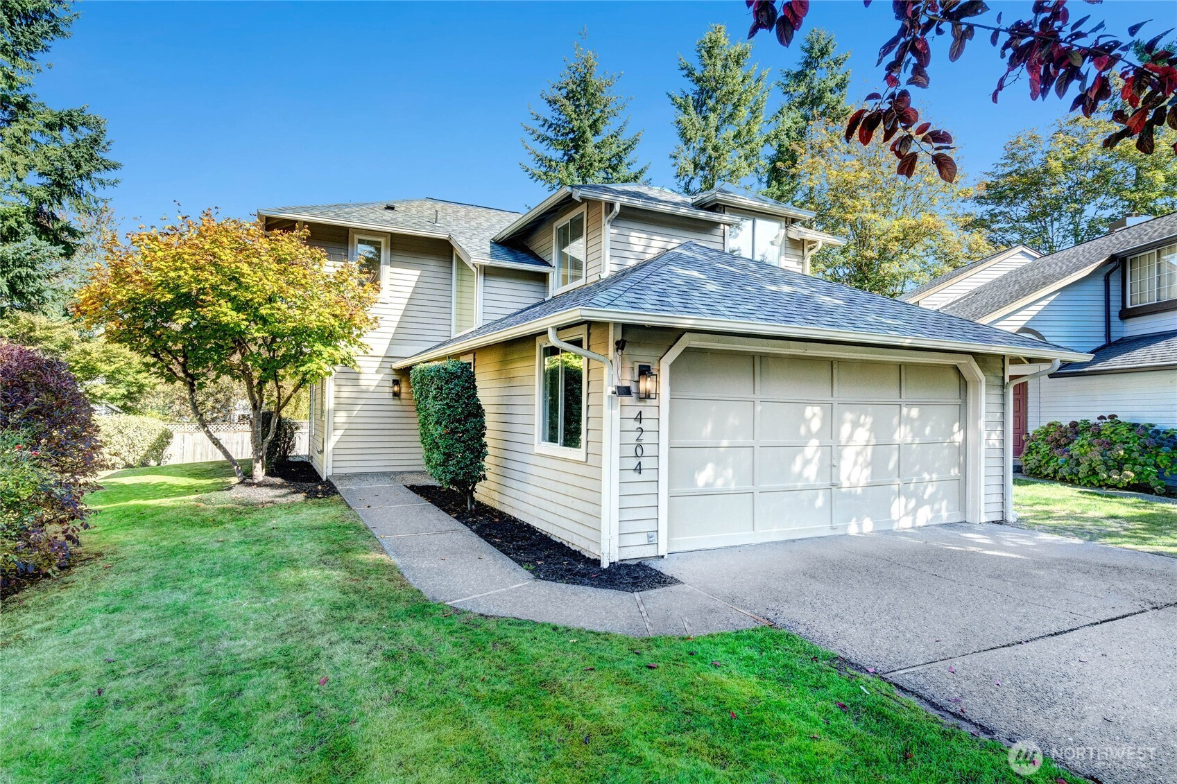 4204 243rd Place SE, Sammamish, WA 98029