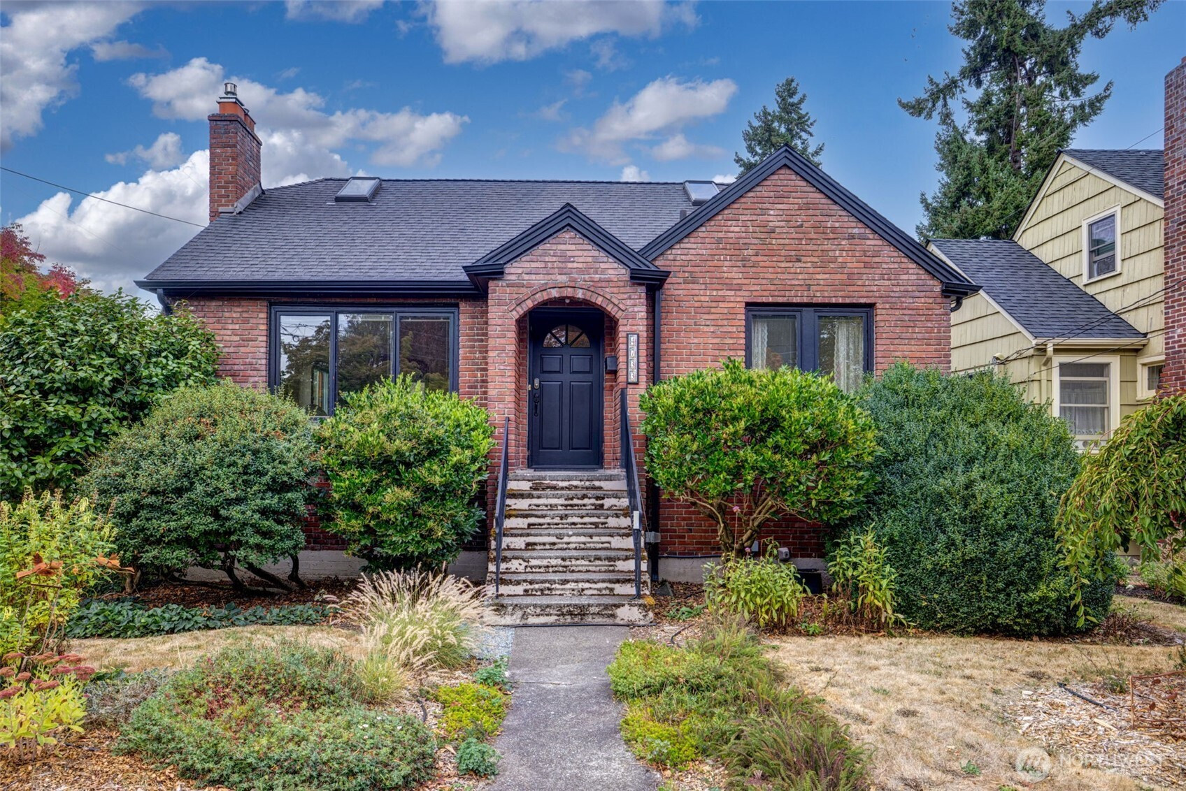 4733 51st Avenue S, Seattle, WA 98118