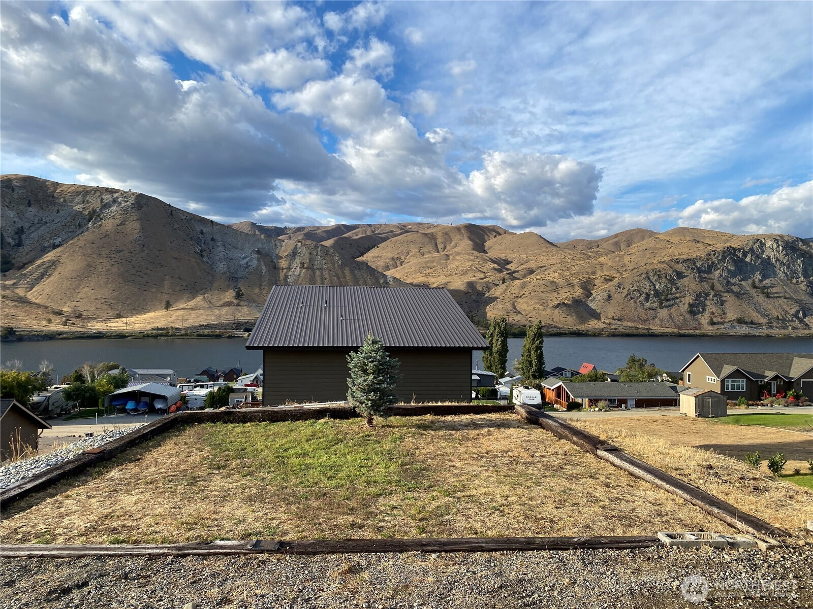 119 Crest View Drive, Orondo, WA 98843